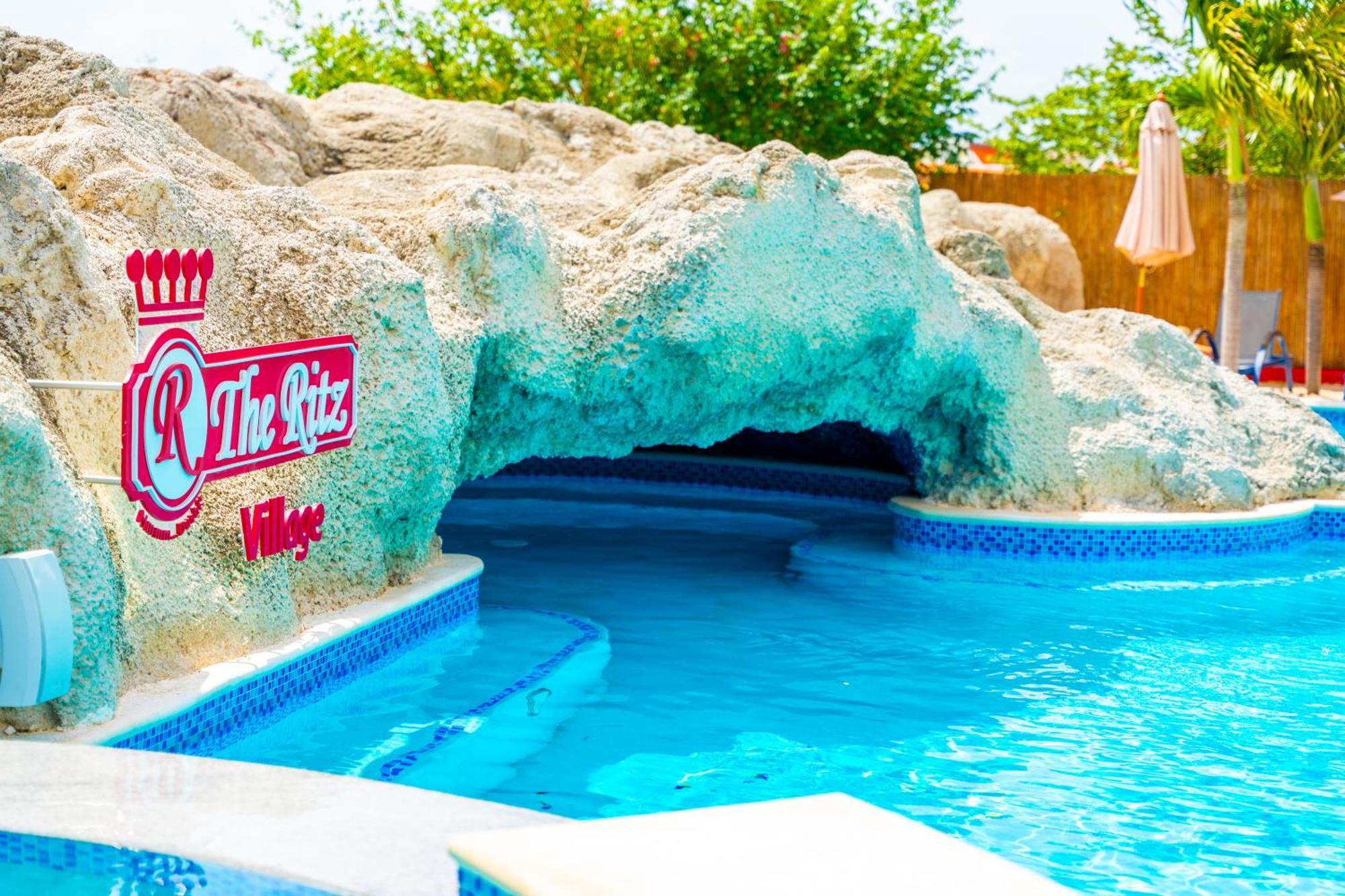 The Ritz Village (Adults Only) Willemstad Luaran gambar